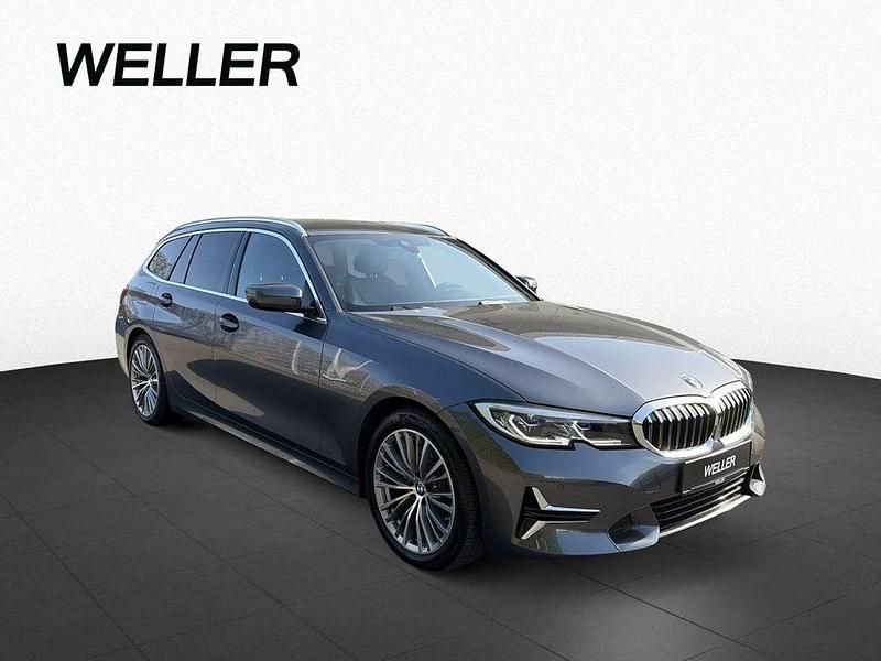 Gebraucht BMW 320 Luxury Line 184 PS (135 kW) 2021 Mineralgrau (grau) Kombi