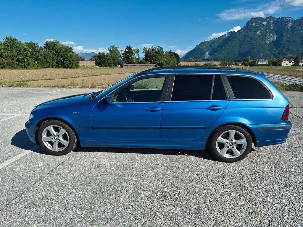 Gebraucht BMW 320 170 PS (125 kW) 2003 Blau Kombi