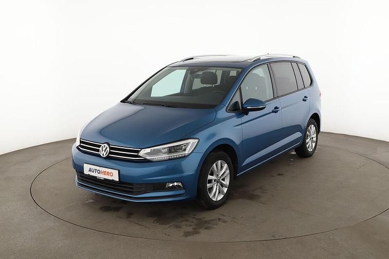 Gebraucht VW Touran Comfortline 116 PS (85 kW) 2019 Blau Van / Kleinbus