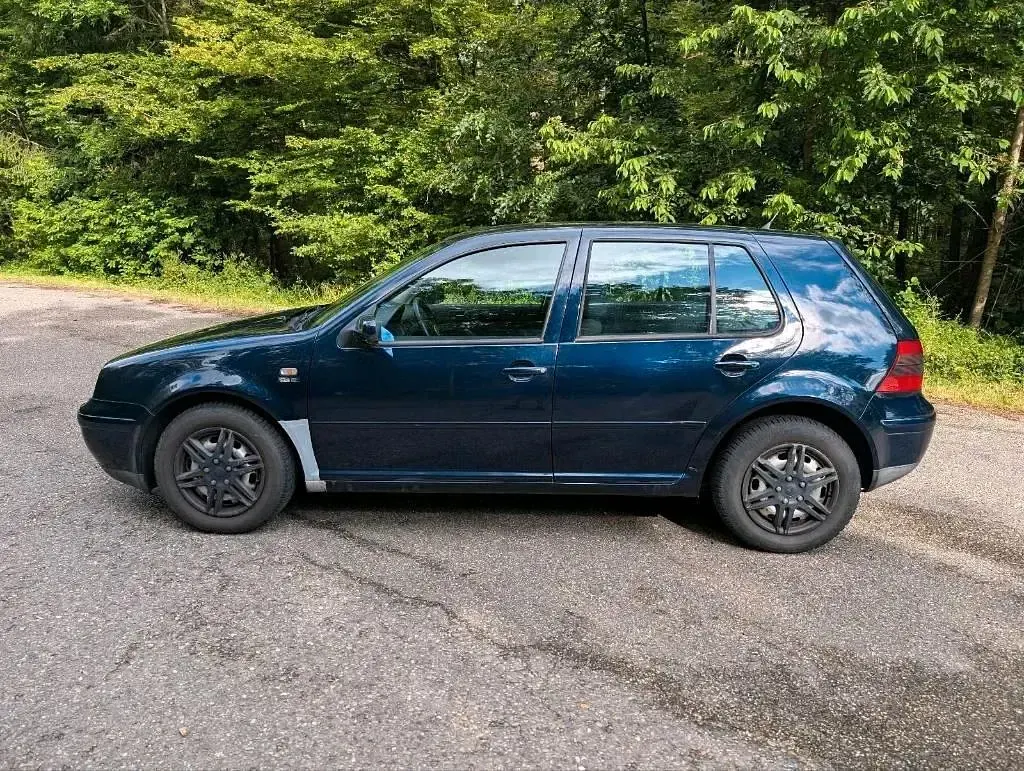 Gebraucht VW Golf III 125 PS (91 kW) 1998 Blau Limousine