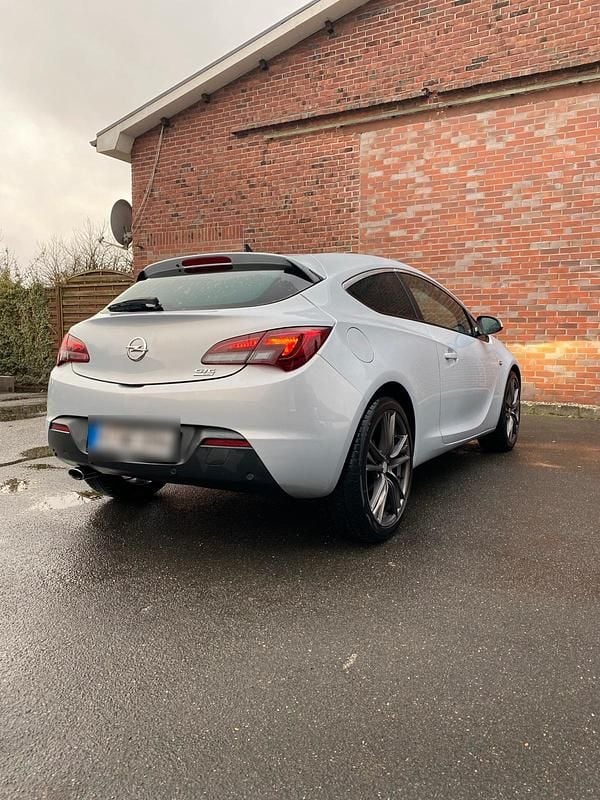 Andere farben Gebraucht 2013 Opel Astra GTC | 5.000 € (Fairer Preis) - Bild 1/4