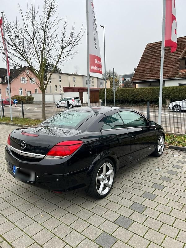 Schwarz Gebraucht 2006 Opel Astra Cabriolet Cabrio | 2.700 € (Guter Preis) - Bild 1/4