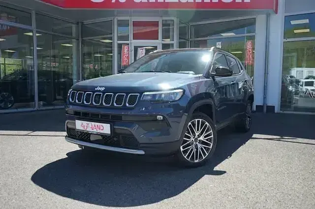 Käytetty Jeep Compass Altitude 131 HP (96 kW) 2023 Sininen Katumaasturi