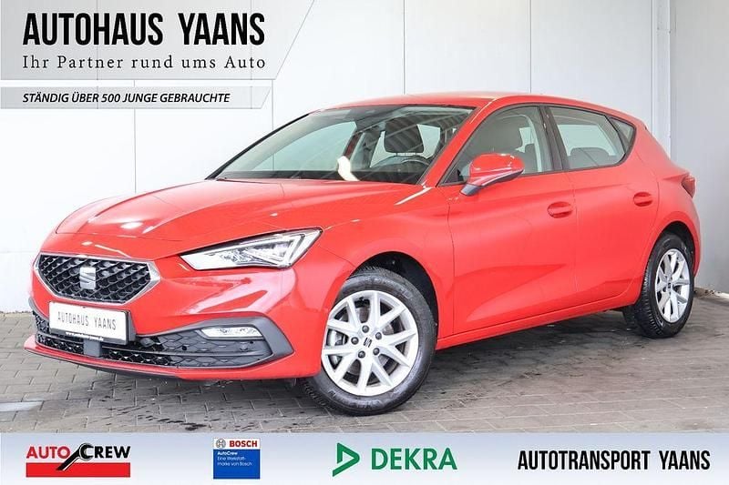 Rot Gebraucht 2022 Seat Leon Style Limousine | 16.389 € (Superpreis) - Bild 1/4
