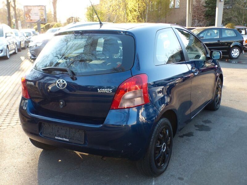 Gebraucht Toyota Yaris Sol 87 PS (63 kW) 2006 Blau Kleinwagen