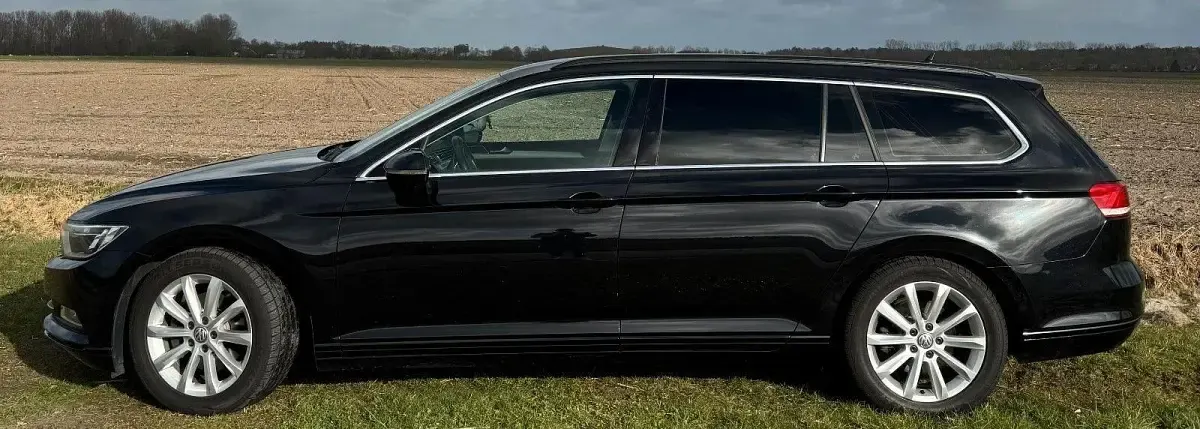 Usata VW Passat Comfortline 150 CV (110 kW) 2016 Nero Station wagon