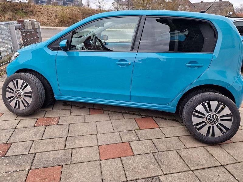 Gebraucht VW e-up! 61 kW (83 PS) 2021 Blau Kleinwagen