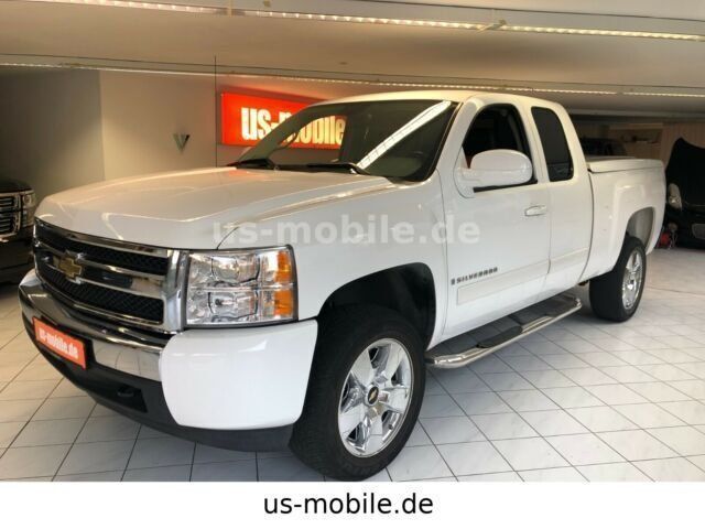 Gebraucht Chevrolet Silverado LT 299 PS (219 kW) 2007 Weiß SUV