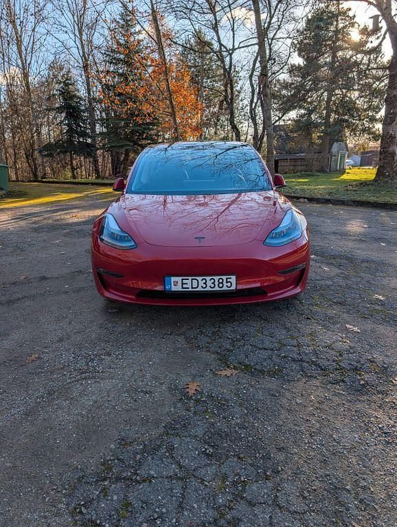 Gebraucht Tesla Model 3 260 kW (354 PS) 2021 Rot Limousine