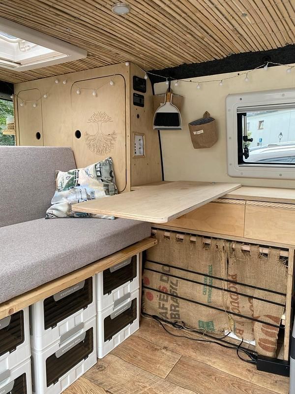 Beige Gebraucht 1998 VW T4 Van | 13.900 € - Bild 1/4