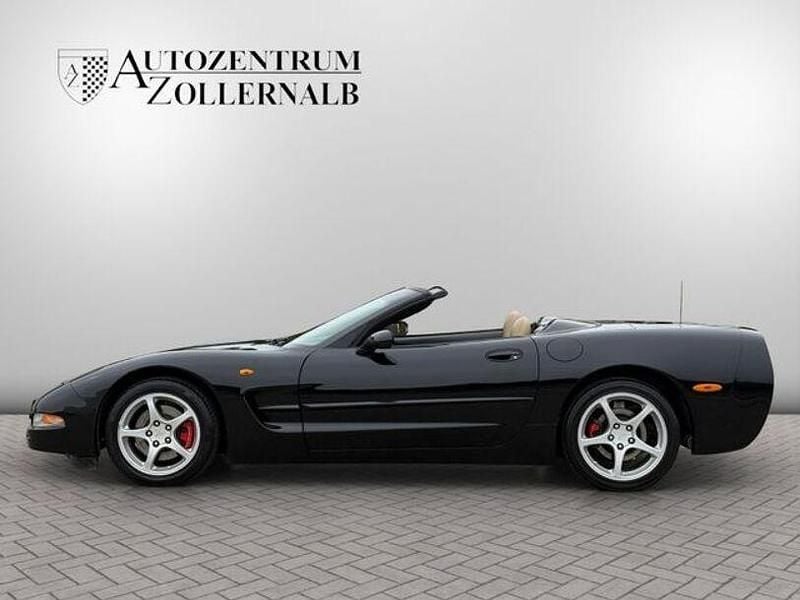 Używany Corvette C5 610 KM (448 kW) 2005 Czarny Kabriolet