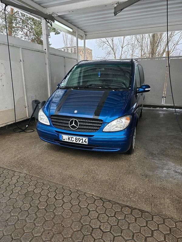 Gebraucht Mercedes Viano 109 PS (80 kW) 2005 Blau Van / Kleinbus