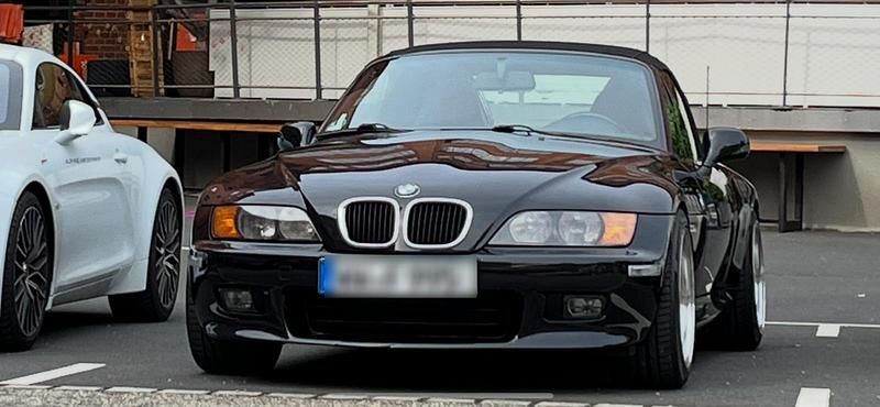 Schwarz Gebraucht 1998 BMW Z3 M Sport Cabrio | 21.900 € (Teuer) - Bild 1/4