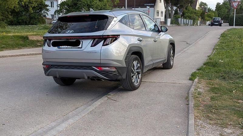 Gebraucht Hyundai Tucson Trend 136 PS (100 kW) 2020 Grau SUV
