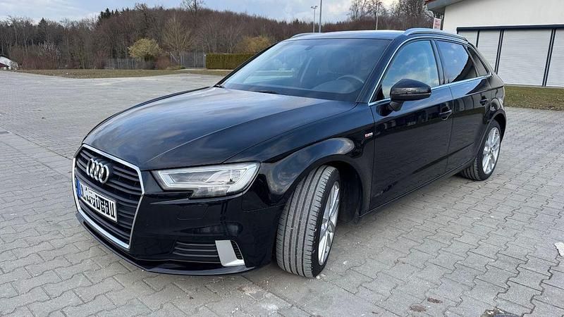 Gebraucht Audi A3 Comfort 150 PS (110 kW) 2018 Schwarz Limousine