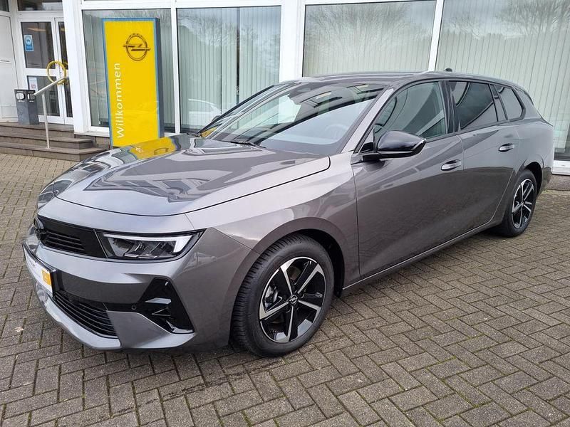 Gebraucht Opel Astra 131 PS (96 kW) 2024 Grau Kombi