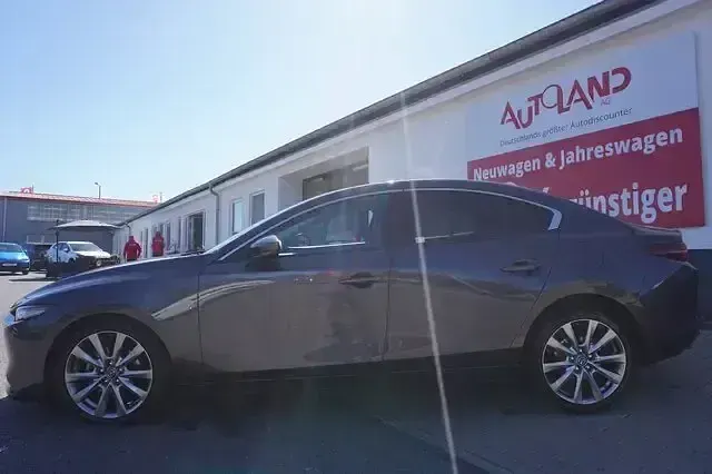 Gebraucht Mazda 3 Selection 179 PS (131 kW) 2020 Andere Limousine