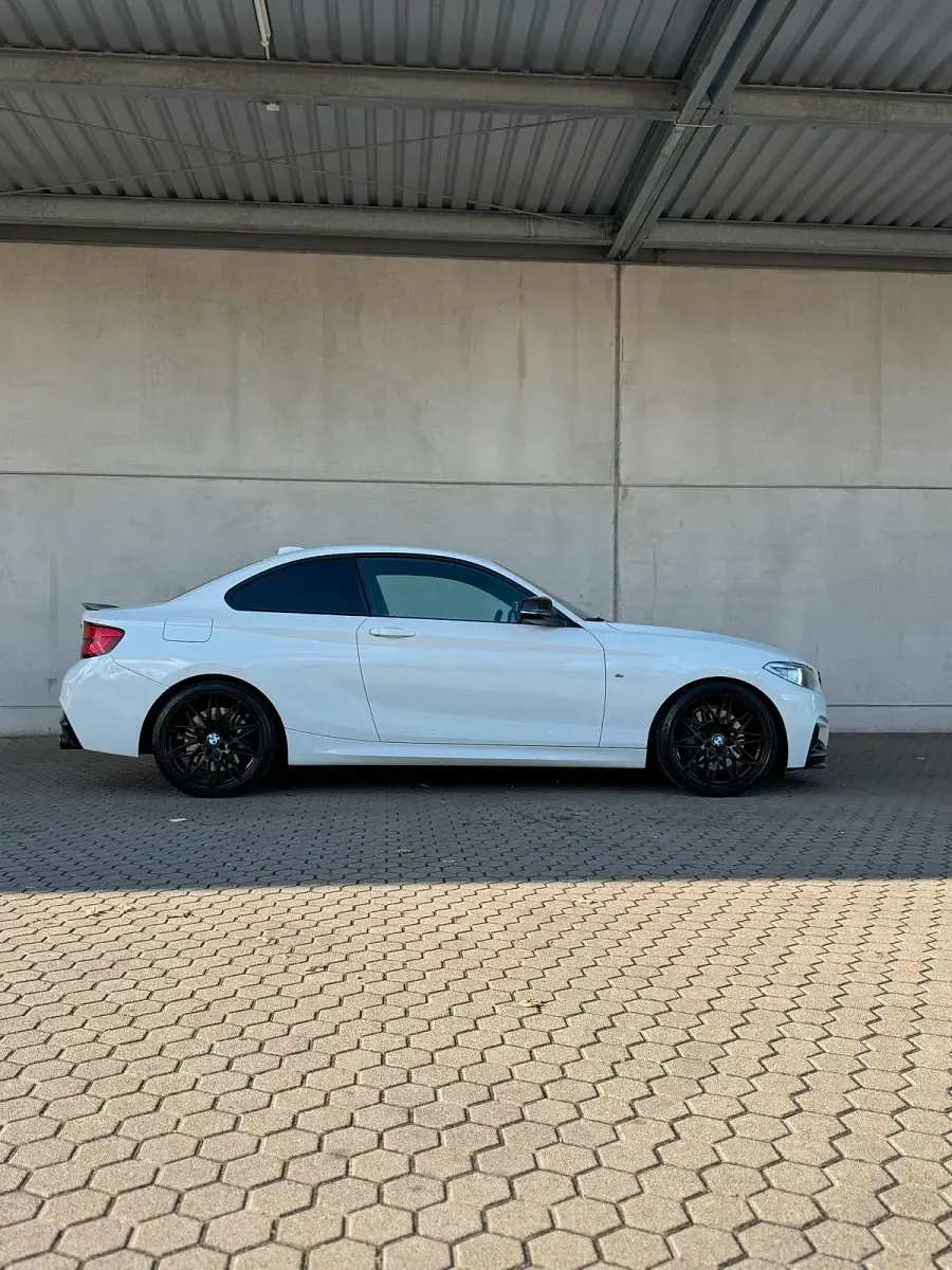 Gebraucht BMW M235 M Performance 326 PS (239 kW) 2016 Weiß Coupé