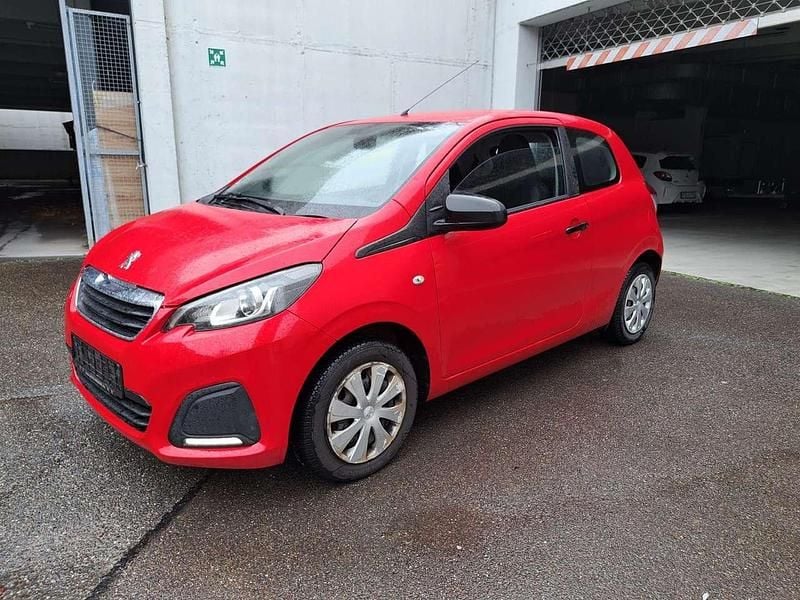 Gebraucht Peugeot 108 Basis 69 PS (50 kW) 2014 Zu lackieren rot Kleinwagen