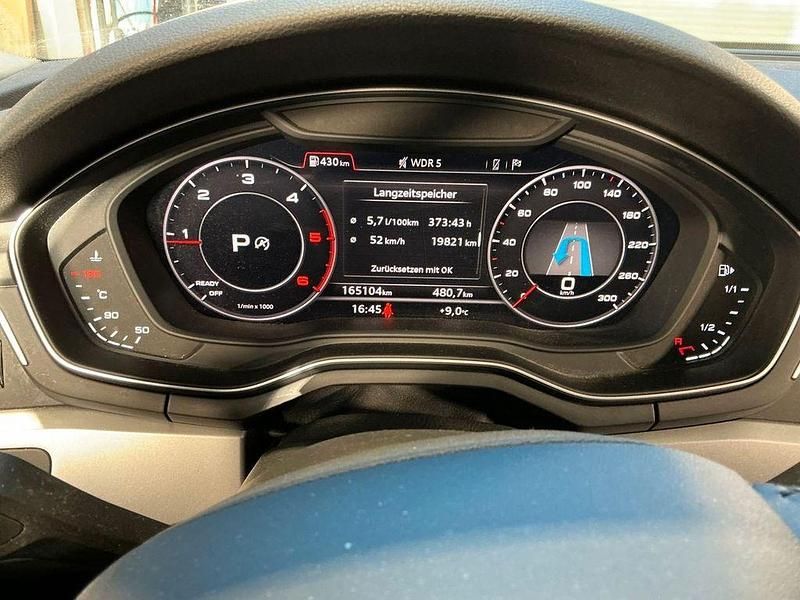 Gebraucht Audi A4 Comfort 150 PS (110 kW) 2017 Schwarz Kombi