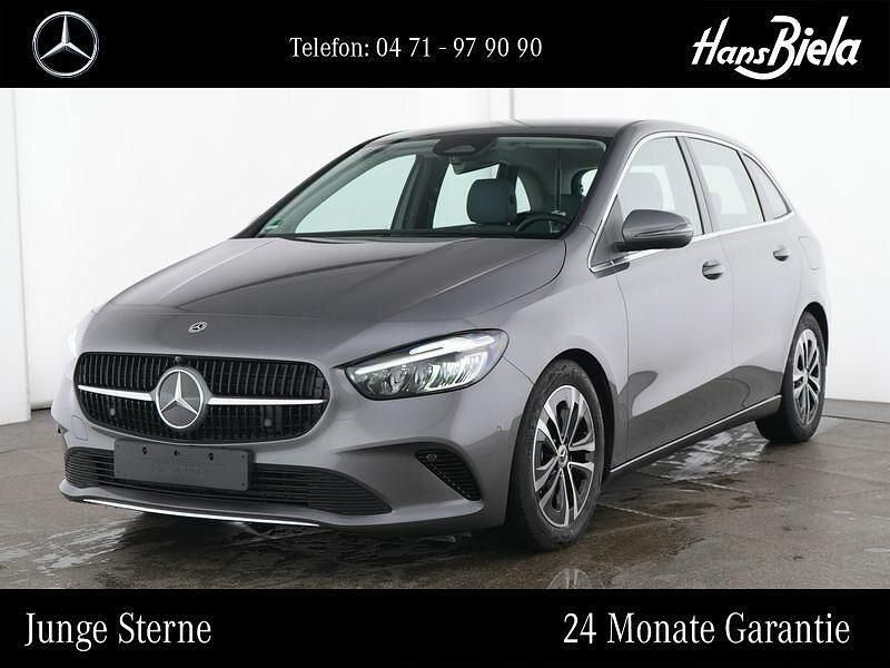Gebraucht Mercedes B220 190 PS (139 kW) 2025 lack mountaingrau Van / Kleinbus