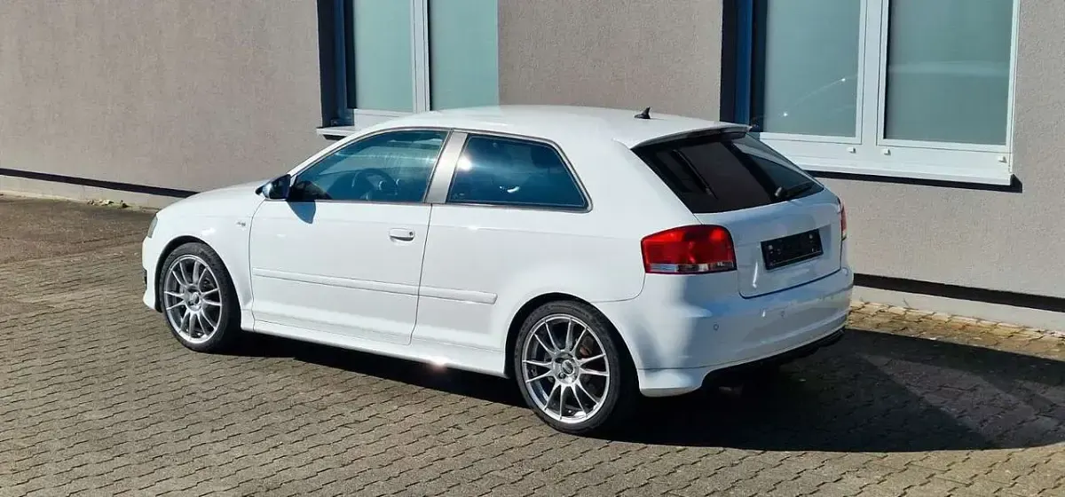 Gebraucht Audi S3 Sport 330 PS (242 kW) 2006 Weiß Kleinwagen