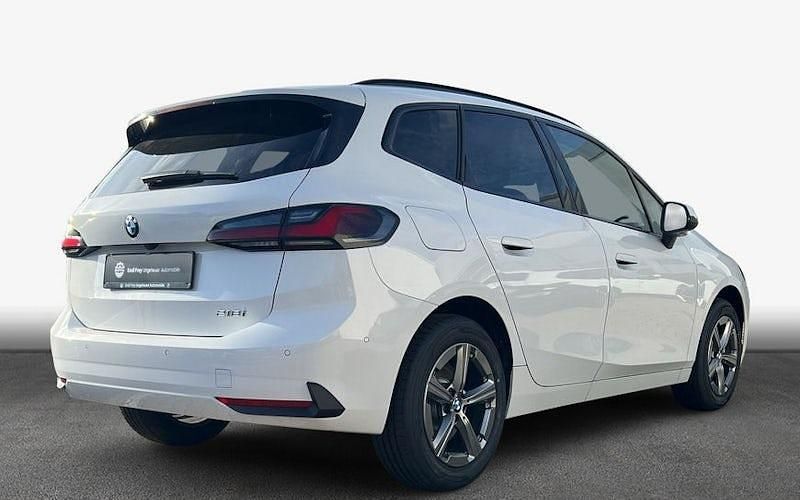 Neu BMW 218 136 PS (100 kW) 2025 Weiß Kombi