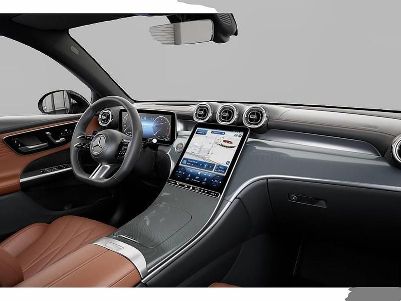 Gebraucht Mercedes GLC450 367 PS (269 kW) 2024 Weiß Coupé