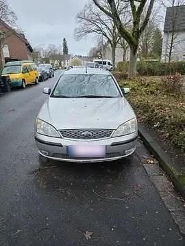Gebraucht Ford Mondeo Trend 131 PS (96 kW) 2007 Silber Kombi