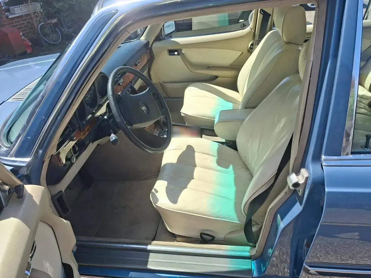 Gebraucht Mercedes 450 287 PS (211 kW) 1976 Blau Limousine