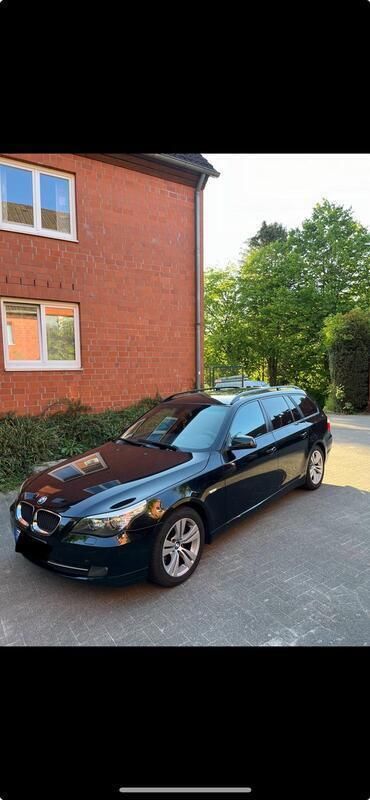 Schwarz Gebraucht 2009 BMW 520 Kombi | 4.800 € (Fairer Preis) - Bild 1/4