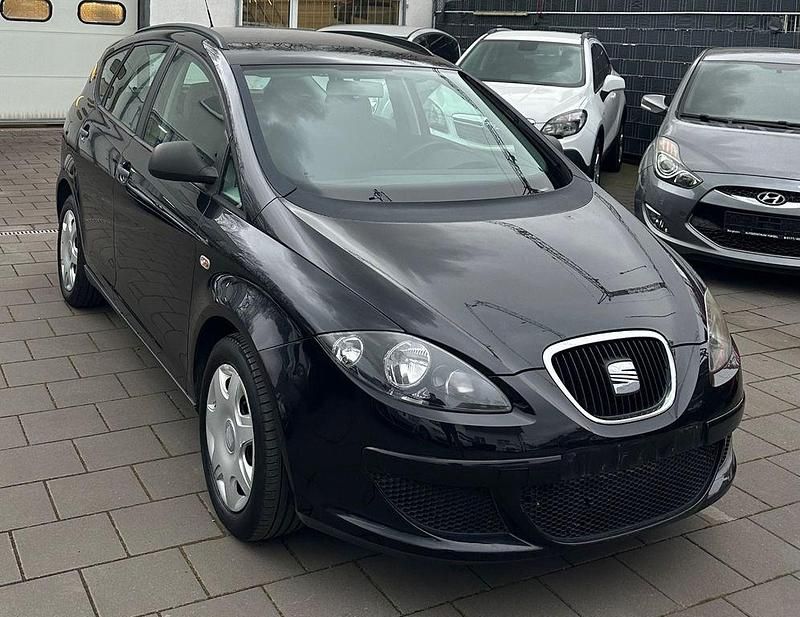 Schwarz Gebraucht 2007 Seat Altea XL Comfort Van / Kleinbus | 3.600 € (Fairer Preis) - Bild 1/4