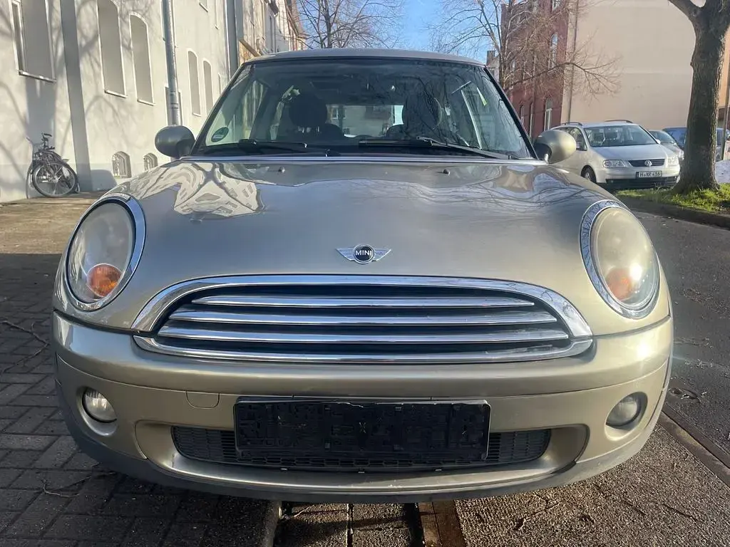 Używany Mini Cooper 120 KM (88 kW) 2008 Srebrny Hatchback