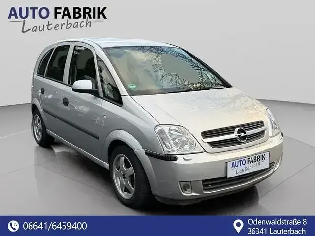 Gebraucht Opel Meriva Enjoy 87 PS (63 kW) 2003 Silber Van / Kleinbus