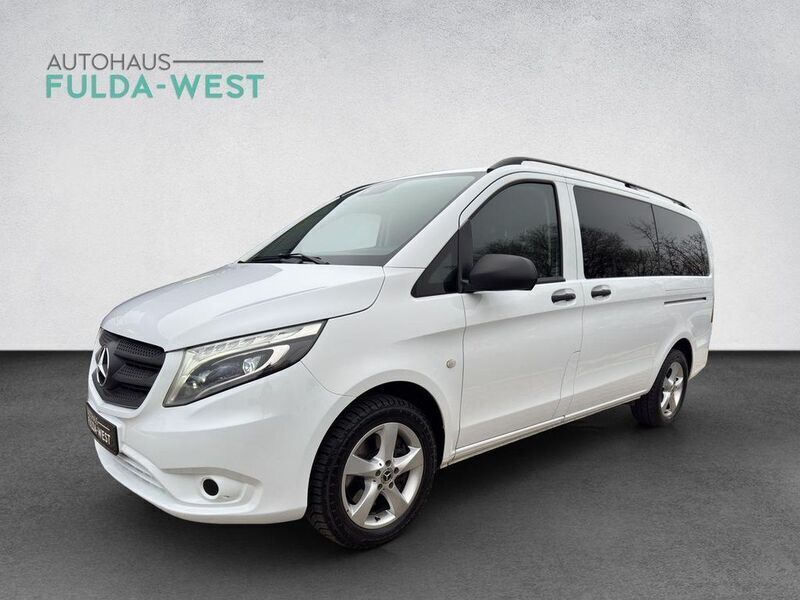 Arktikweiß Gebraucht 2020 Mercedes Vito Van / Kleinbus | 47.940 € - Bild 1/4