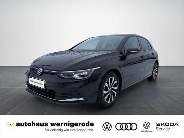 Gebraucht VW Golf VIII Active 150 PS (110 kW) 2022 Deep black perleffekt Limousine