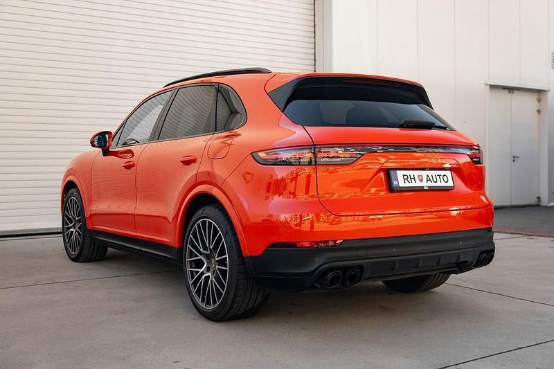 Second-hand Porsche Cayenne 462 CP (339 kW) 2021 Portocaliu SUV