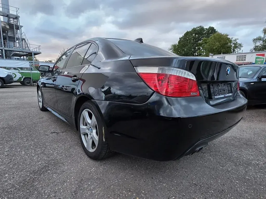 Gebraucht BMW 530 M Sport 231 PS (169 kW) 2006 Schwarz Limousine