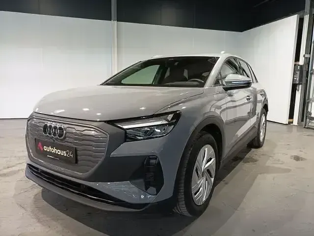 Gebraucht Audi Q4 e-tron Comfort 210 kW (286 PS) 2024 Grau SUV