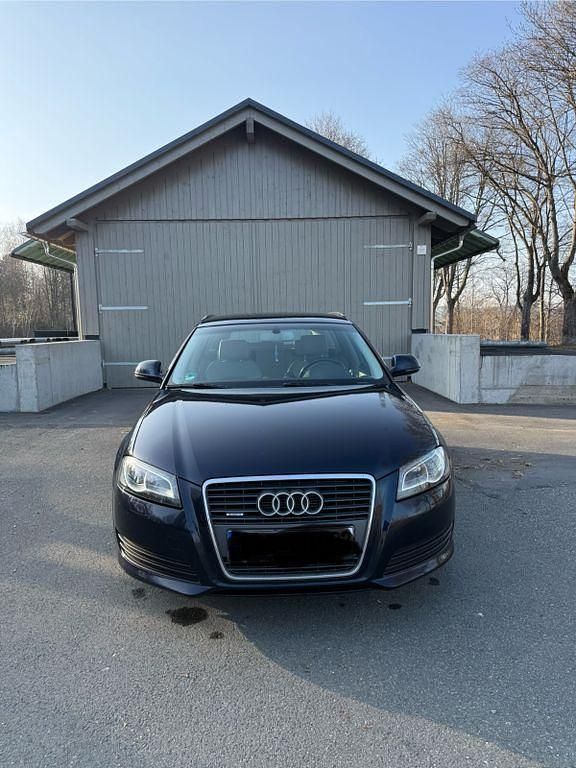 Gebraucht Audi A3 Ambiente 170 PS (125 kW) 2009 Blau Kleinwagen