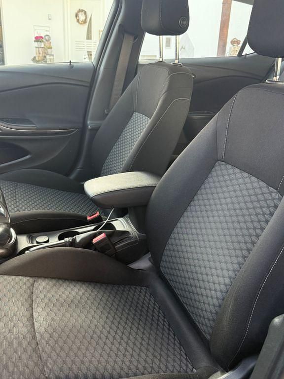 Gebraucht Opel Astra Active 125 PS (91 kW) 2016 Grau Limousine