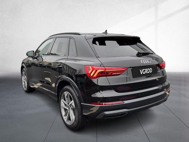 Gebraucht Audi Q3 Advanced Plus 150 PS (110 kW) 2025 Schwarz SUV