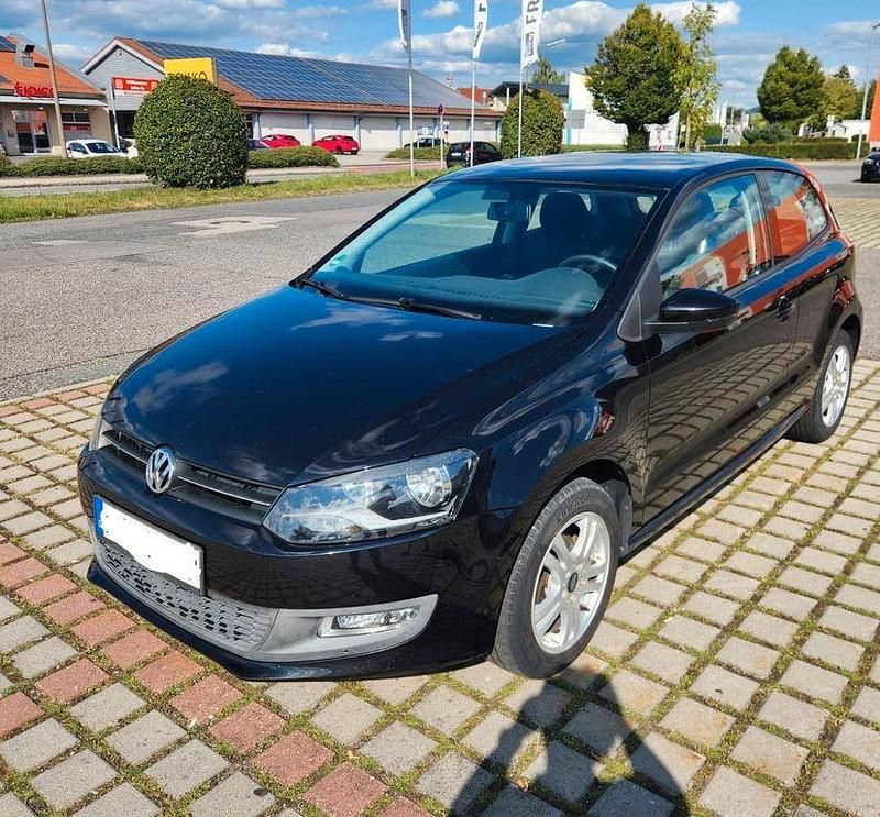 Schwarz Gebraucht 2010 VW Polo Comfortline Limousine | 5.000 € (Fairer Preis) - Bild 1/4