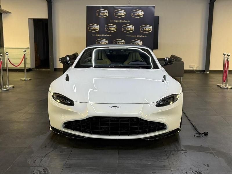 Gebraucht Aston Martin V8 Vantage 510 PS (375 kW) 2020 Weiß Cabrio