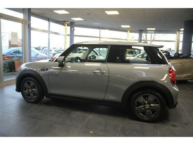 Gebraucht Mini Cooper S Essential 135 kW (184 PS) 2022 Kleinwagen