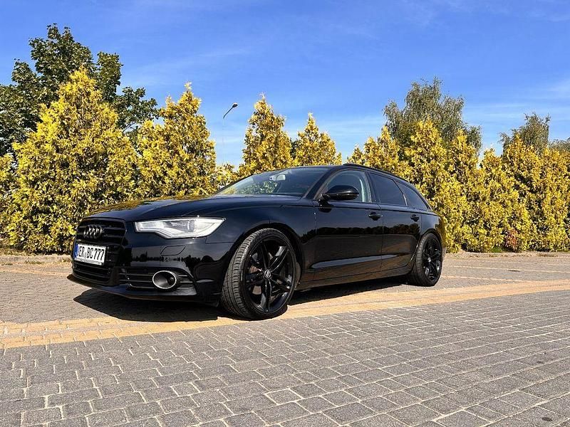 Schwarz Gebraucht 2014 Audi A6 Ambiente Kombi | 9.900 € (Fairer Preis) - Bild 1/4