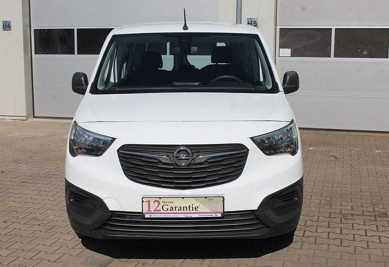 Gebraucht Opel Combo S 110 PS (80 kW) 2019 Weiß Van / Kleinbus