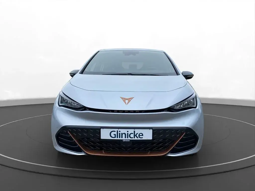 Nowe Cupra Born 169 kW (231 KM) 2026 Srebrny Hatchback