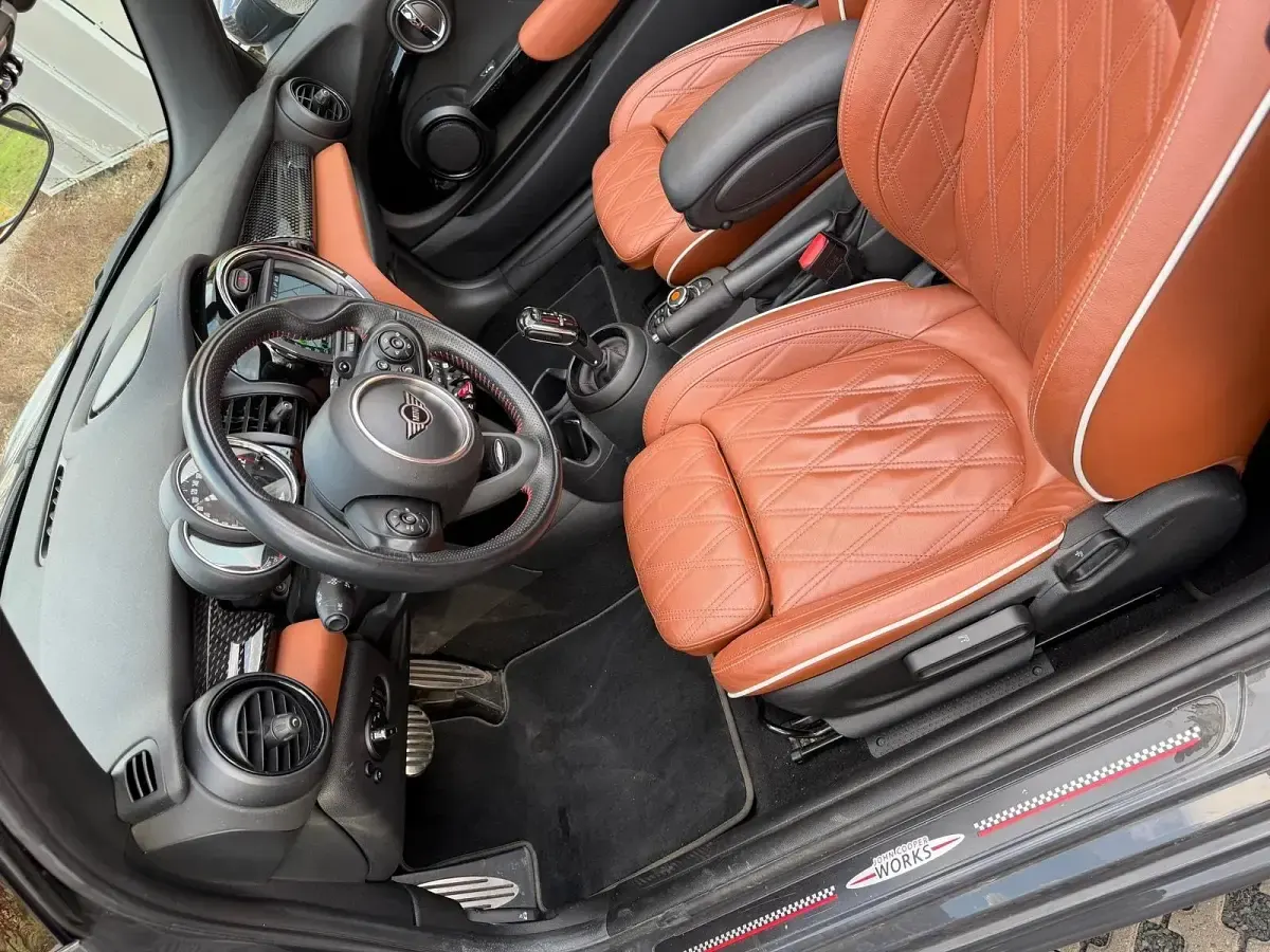 Gebraucht Mini John Cooper Works Cabriolet 230 PS (169 kW) 2020 Grau Cabrio