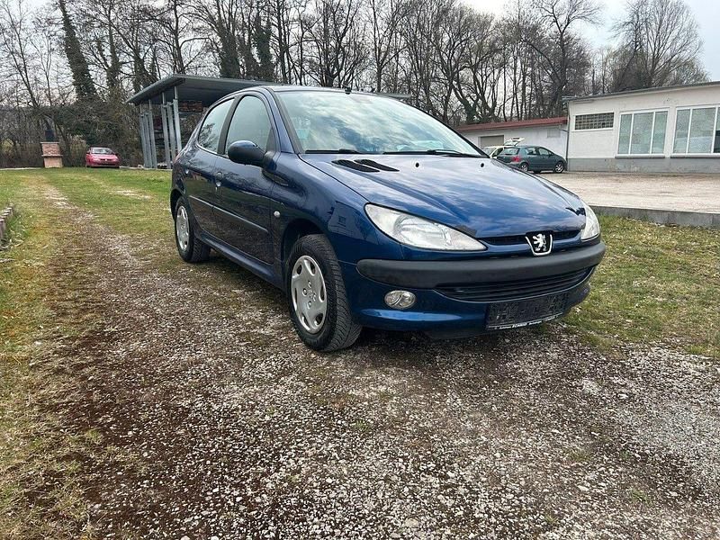 Gebraucht Peugeot 206 60 PS (44 kW) 2000 Blau Limousine